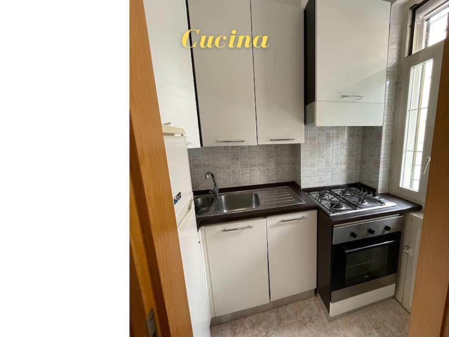 Appartamento 10 M Dal Mare Casa Da Zia Lena Maiori Ngoại thất bức ảnh